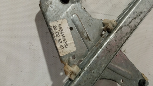 Mechanizm podnoszenia szyby drzwi przednich lewych 9634456980 PEUGEOT