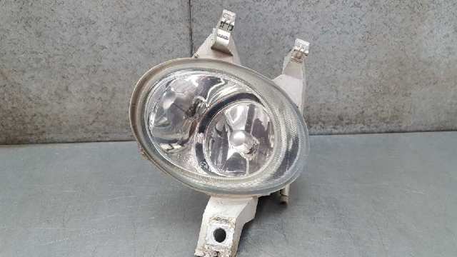 Lampa przeciwmgielna lewa 9635076180 PEUGEOT