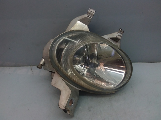 Lampa przeciwmgielna lewa 9635076180 PEUGEOT