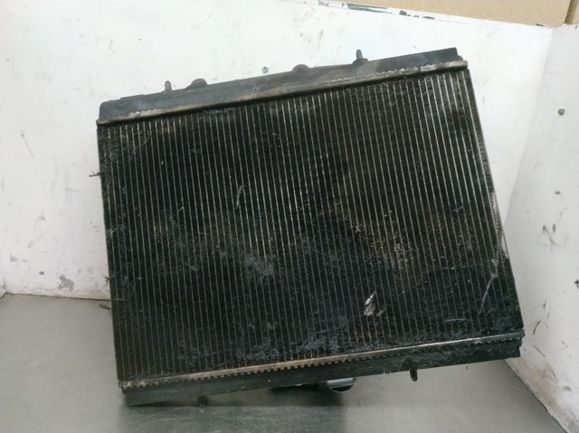 Chłodnica silnika 9635989980 PEUGEOT