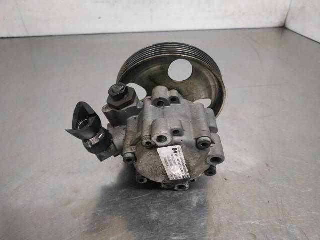 Pompa wspomagania hydraulicznego kierownicy 9636086680 PEUGEOT