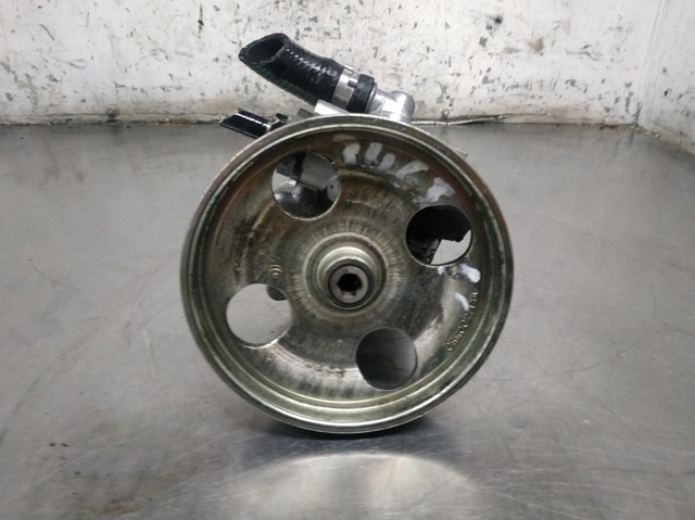 Pompa wspomagania hydraulicznego kierownicy 9636086680 PEUGEOT
