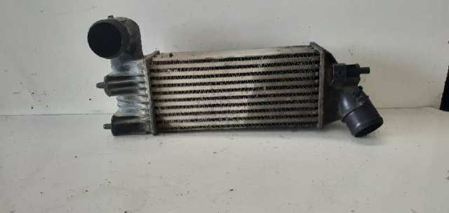 Chłodnica intercoolera 9636195580 PEUGEOT