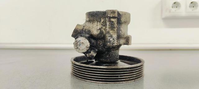 Pompa wspomagania hydraulicznego kierownicy 9636320680 PEUGEOT