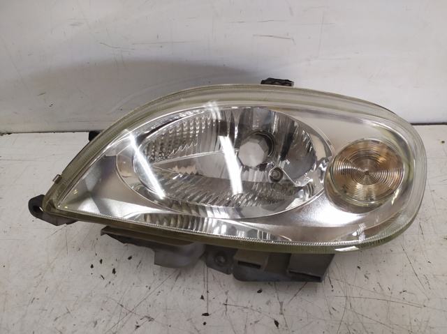 Reflektor lewy 9636331780 PEUGEOT