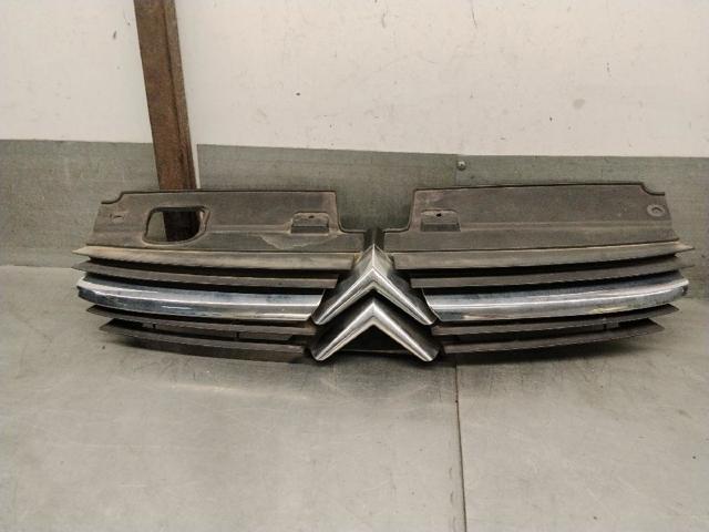 Atrapa chłodnicy 9636751980 PEUGEOT