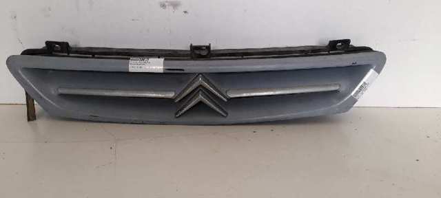 Atrapa chłodnicy 9636751980 PEUGEOT