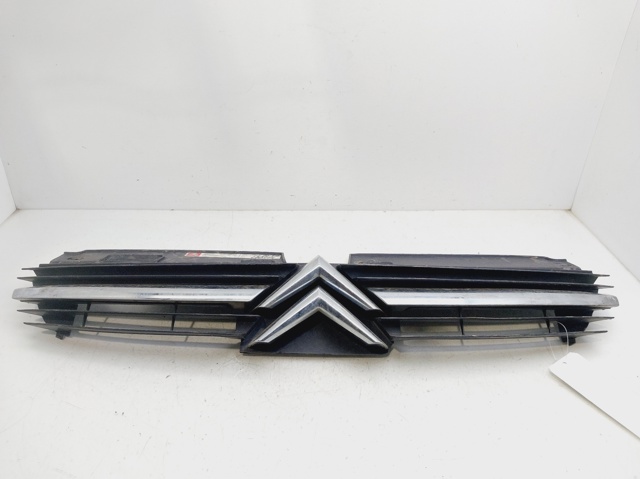 Atrapa chłodnicy 9636751980 PEUGEOT