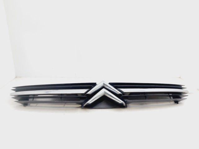 Atrapa chłodnicy 9636751980 PEUGEOT