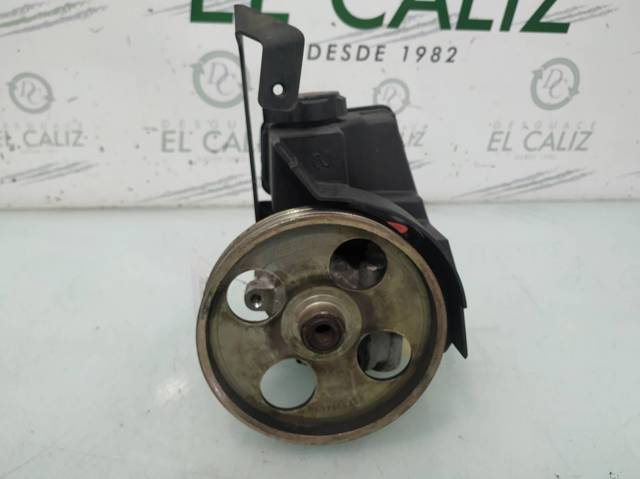 Pompa wspomagania hydraulicznego kierownicy 9636868880 PEUGEOT