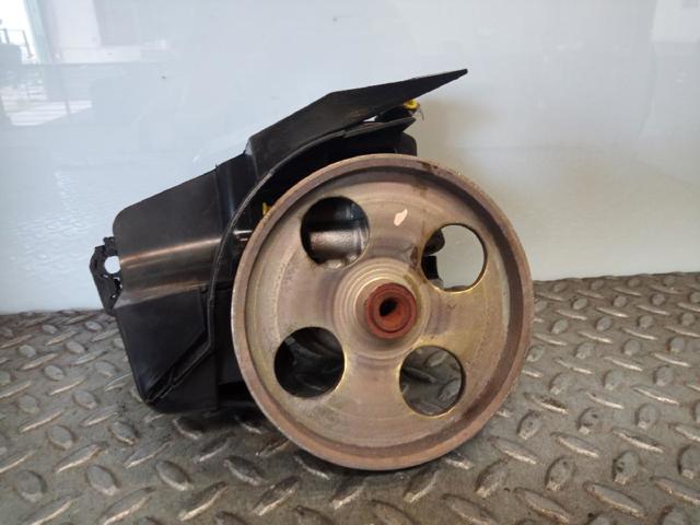 Pompa wspomagania hydraulicznego kierownicy 9636868880 PEUGEOT