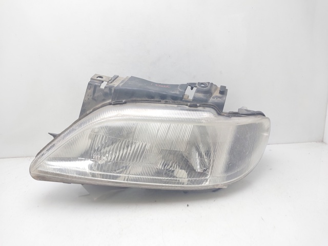 Reflektor lewy 9637020180 PEUGEOT