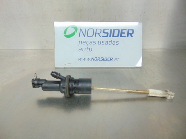 Cylinder sprzęgła główny 9637030880 PEUGEOT