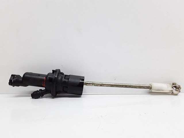 Cylinder sprzęgła główny 9637030880 PEUGEOT