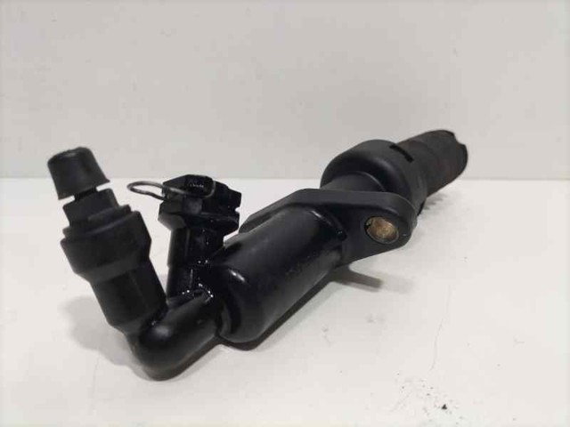 Cylinder roboczy sprzęgła 9637030980 PEUGEOT