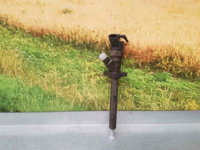 Wtryskiwacz paliwa 9637277980 PEUGEOT