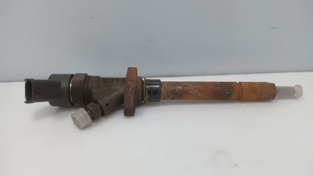 Wtryskiwacz paliwa 9637277980 PEUGEOT