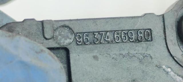 Czujnik położenia wału korbowego 9637466980 PEUGEOT