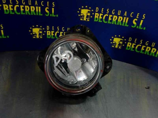 Lampa przeciwmgielna lewa/prawa 9638225680 PEUGEOT