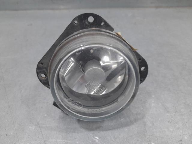 Lampa przeciwmgielna lewa/prawa 9638225680 PEUGEOT