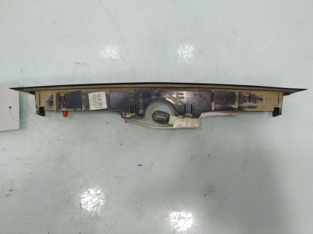 Lampa stop tylna dodatkowa 9638523480 PEUGEOT