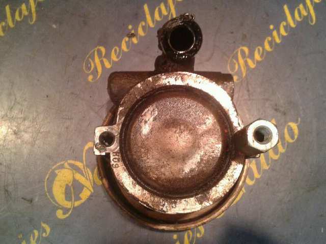 Pompa wspomagania hydraulicznego kierownicy 9639655480 PEUGEOT