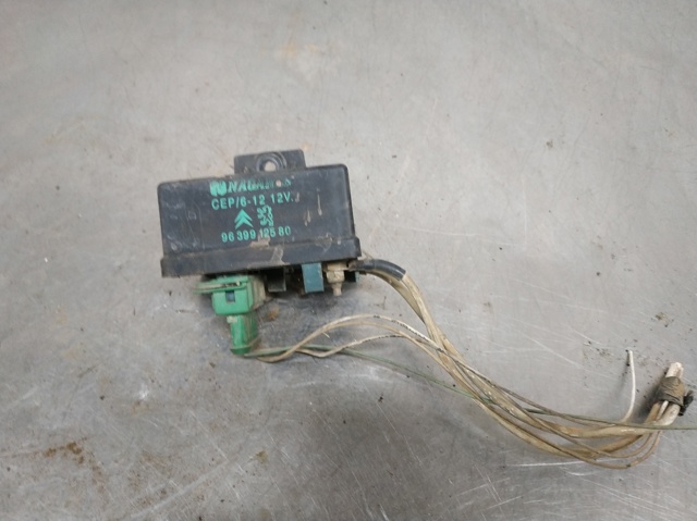 Przekaźnik świec żarowych 9639912580 PEUGEOT