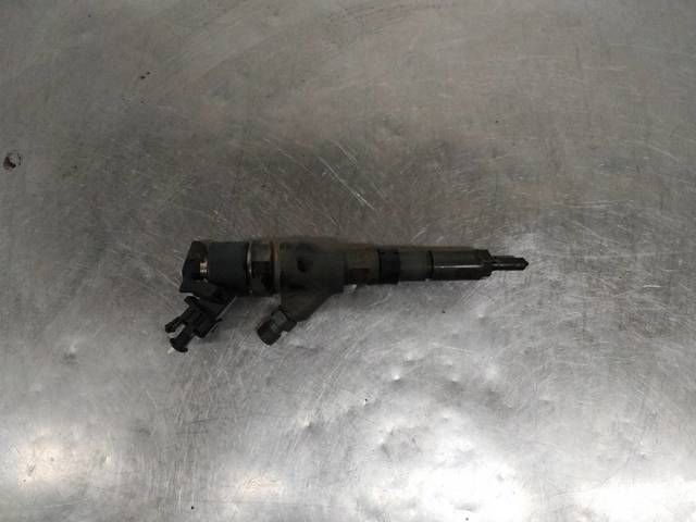 Wtryskiwacz paliwa 9640088780 PEUGEOT