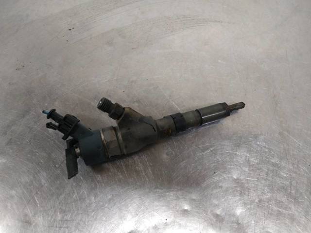 Wtryskiwacz paliwa 9640088780 PEUGEOT