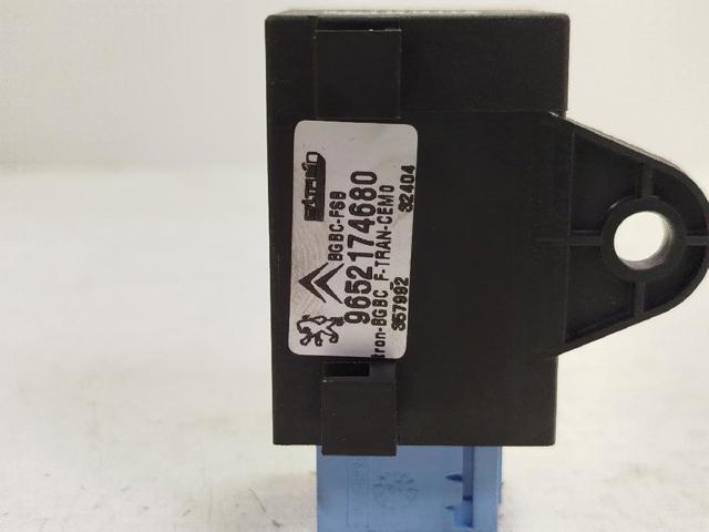 9640469680 Renault (RVI)