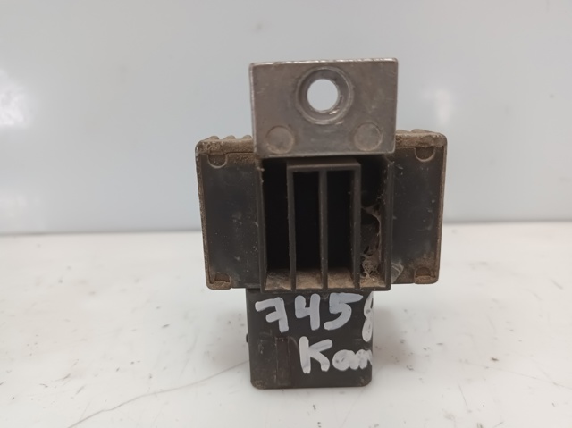 Przekaźnik świec żarowych 9640469680A RENAULT