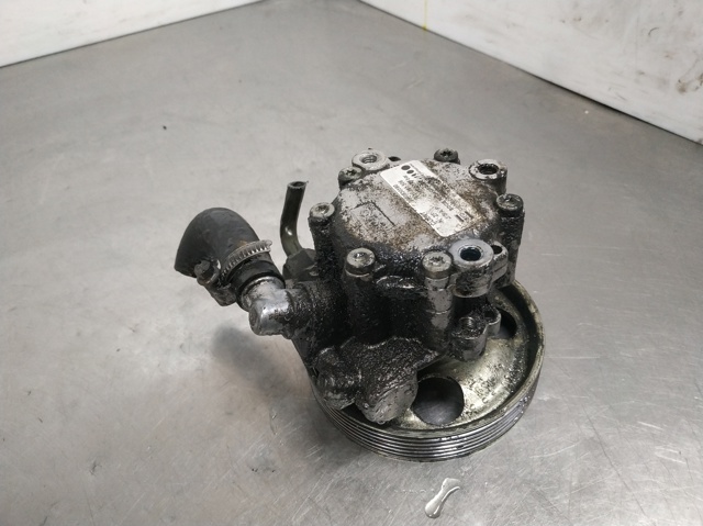 Pompa wspomagania hydraulicznego kierownicy 9640830580 PEUGEOT