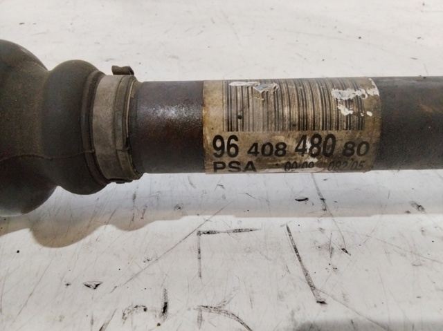 Półoś napędowa przednia prawa 9640848080 PEUGEOT