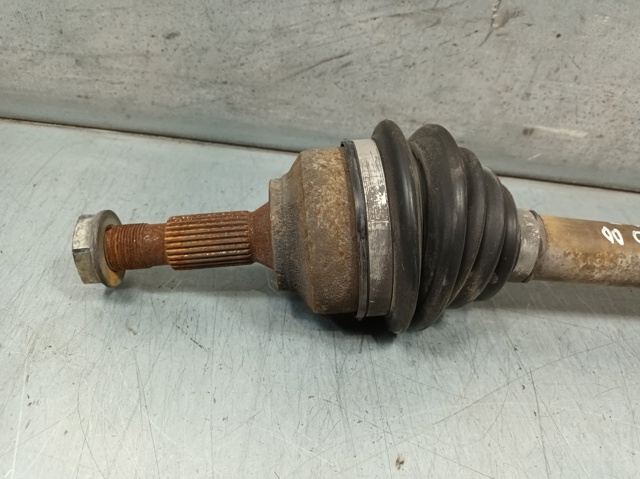 Półoś napędowa przednia prawa 9640848280 PEUGEOT