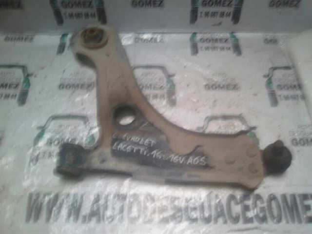 Wahacz zawieszenia przedniego dolny lewy 96415063 GM