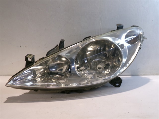 Reflektor lewy 9641615780 PEUGEOT