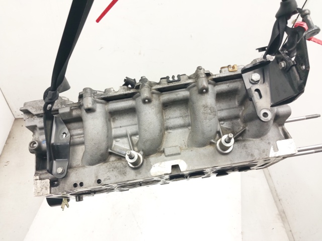 Głowica cylindrów 9641752610 FORD