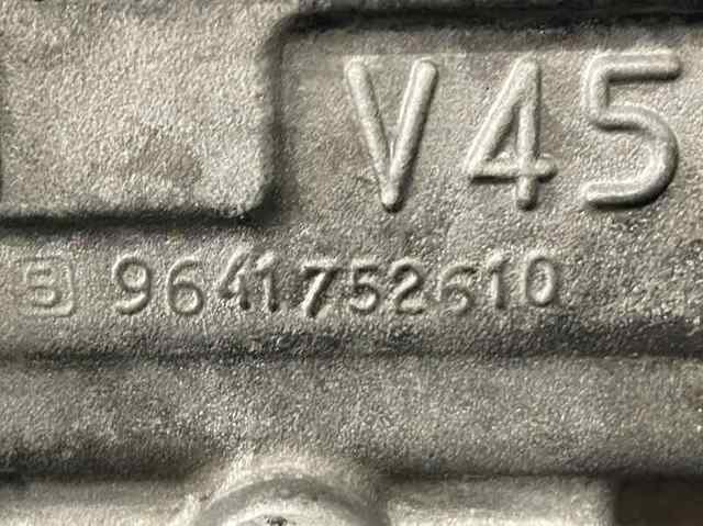 Głowica cylindrów 9641752610 FORD