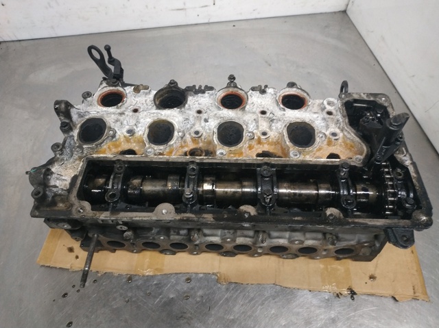 Głowica cylindrów 9641752610 PEUGEOT