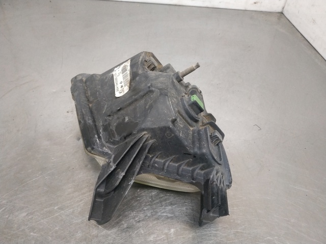 Lampa przeciwmgielna lewa 9641945680 PEUGEOT