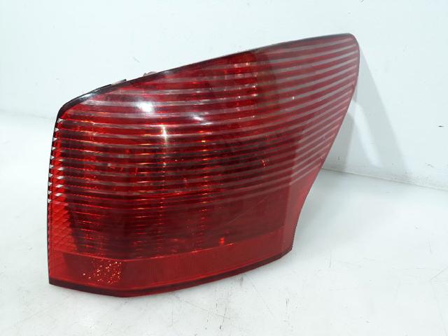 Lampa zespolona tylna prawa zewnętrzna 9641948680 PEUGEOT
