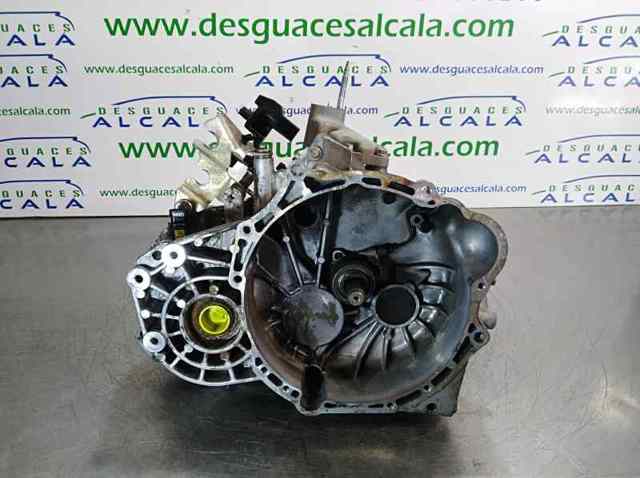 Mechaniczna skrzynia biegów w komplecie 96420025 GM