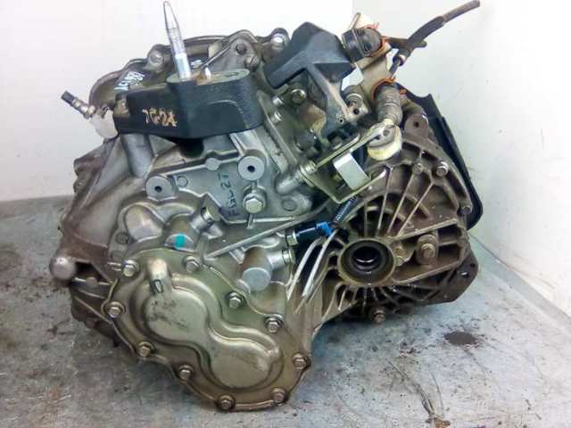 Mechaniczna skrzynia biegów w komplecie 96420073 GM