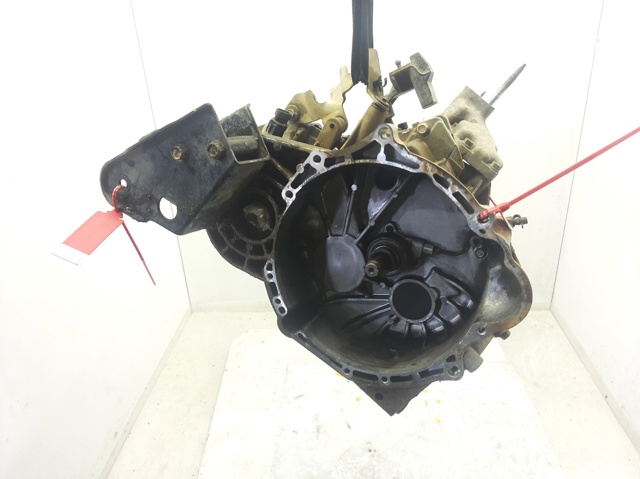 Mechaniczna skrzynia biegów w komplecie 96420073 GM