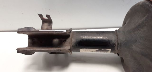 Amortyzator przedni prawy 96424402 GM