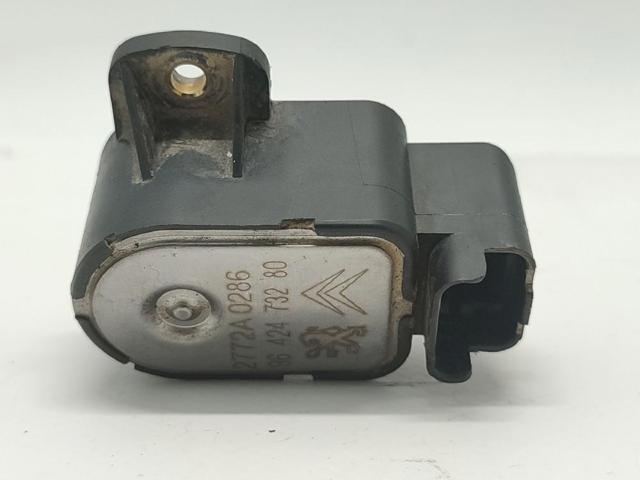 Czujnik położenia przepustnicy (potencjometr) 9642473280 PEUGEOT