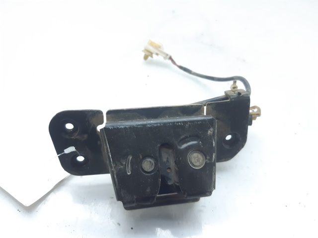 Zamek klapy bagażnika (3/5 drzwi tylnych) 96425932 GM