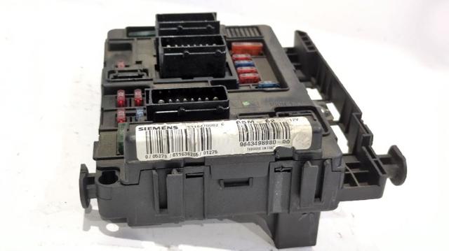 Skrzynka bezpieczników 9643498980 PEUGEOT