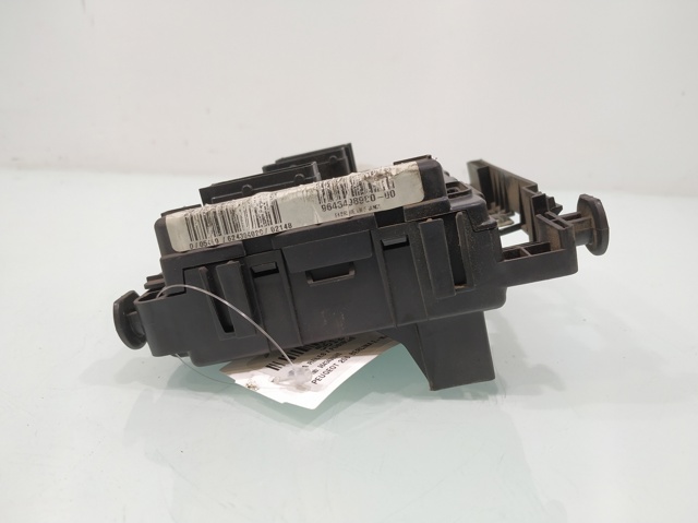 Skrzynka bezpieczników 9643498980 PEUGEOT