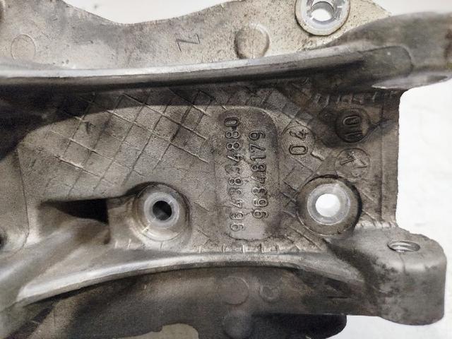 Wspornik alternatora Peugeot 206 2A/C